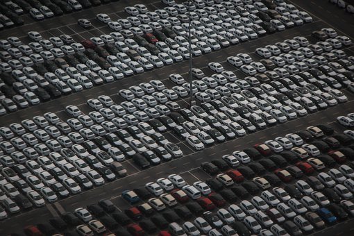 La venta de carros en Colombia consolida una tendencia positiva con un septiembre de crecimiento. Es el cuarto mes seguido con cifras en negro en los balances.