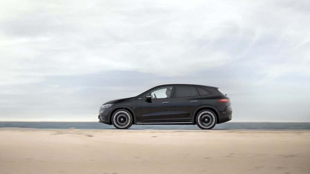 Una autonomía superior a los seiscientos kilómetros ofrece el Mercedes Benz EQS SUV