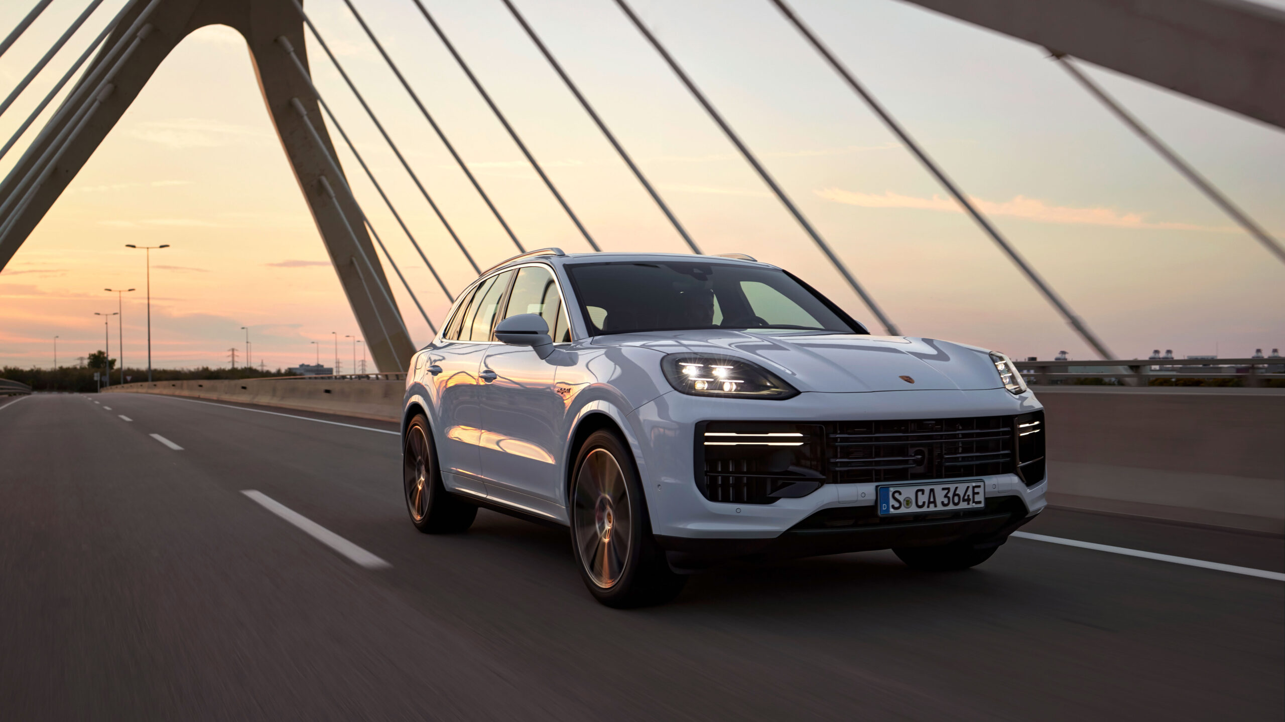 Porsche, tiene en su modelo Porsche Cayenne Híbrido, el SUV más potente de su gama.