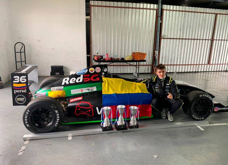 El piloto colombiano Pedro Juan Moreno es el nuevo campeón de la Fórmula 4 Mexicana 2023.