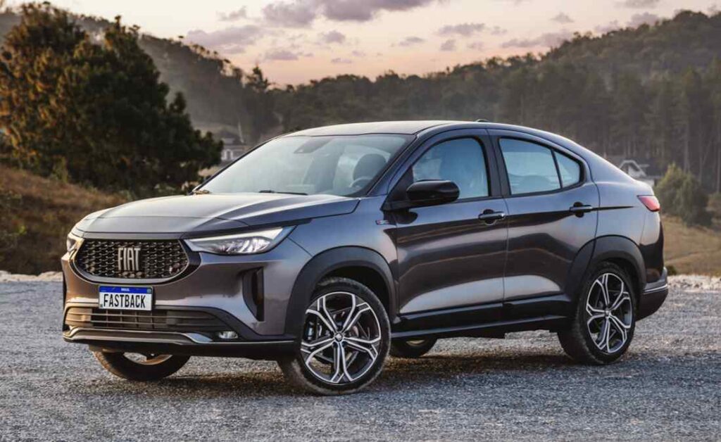 El Fiat Fastback es el modelo de mayor tamaño, hasta ahora, de la marca italiana, y se hace presente en el Salón del Automóvil de Bogotá
