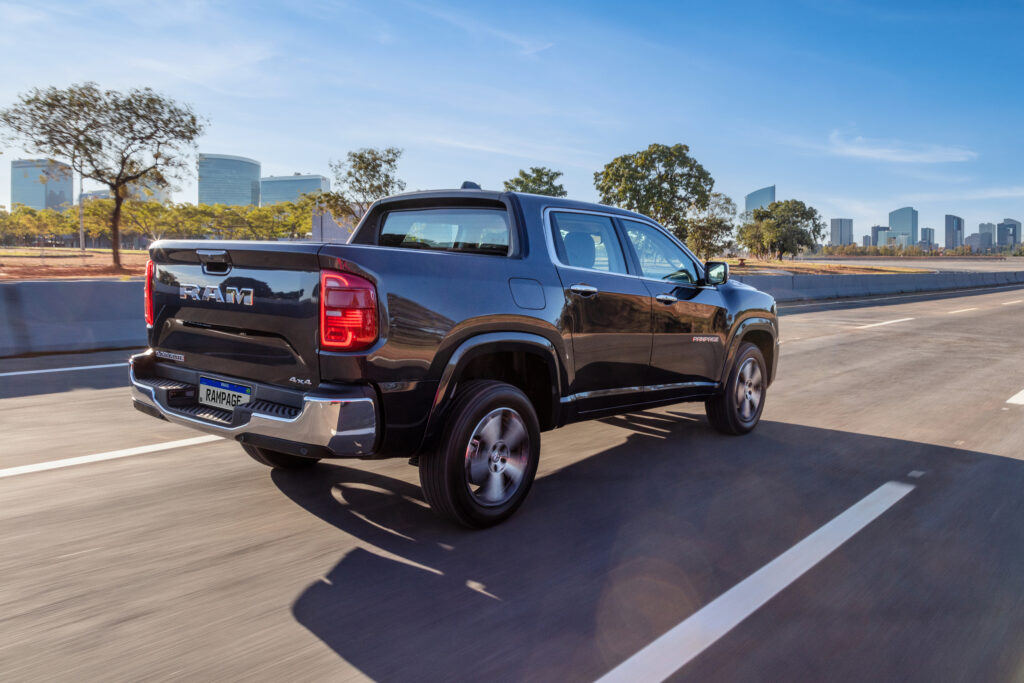 RAM Rampage se ofrecerá en tres versiones, orientadas a ofrecer una solución de movilidad multipropósito para entornos urbanos o terrenos y condiciones más exigentes.
