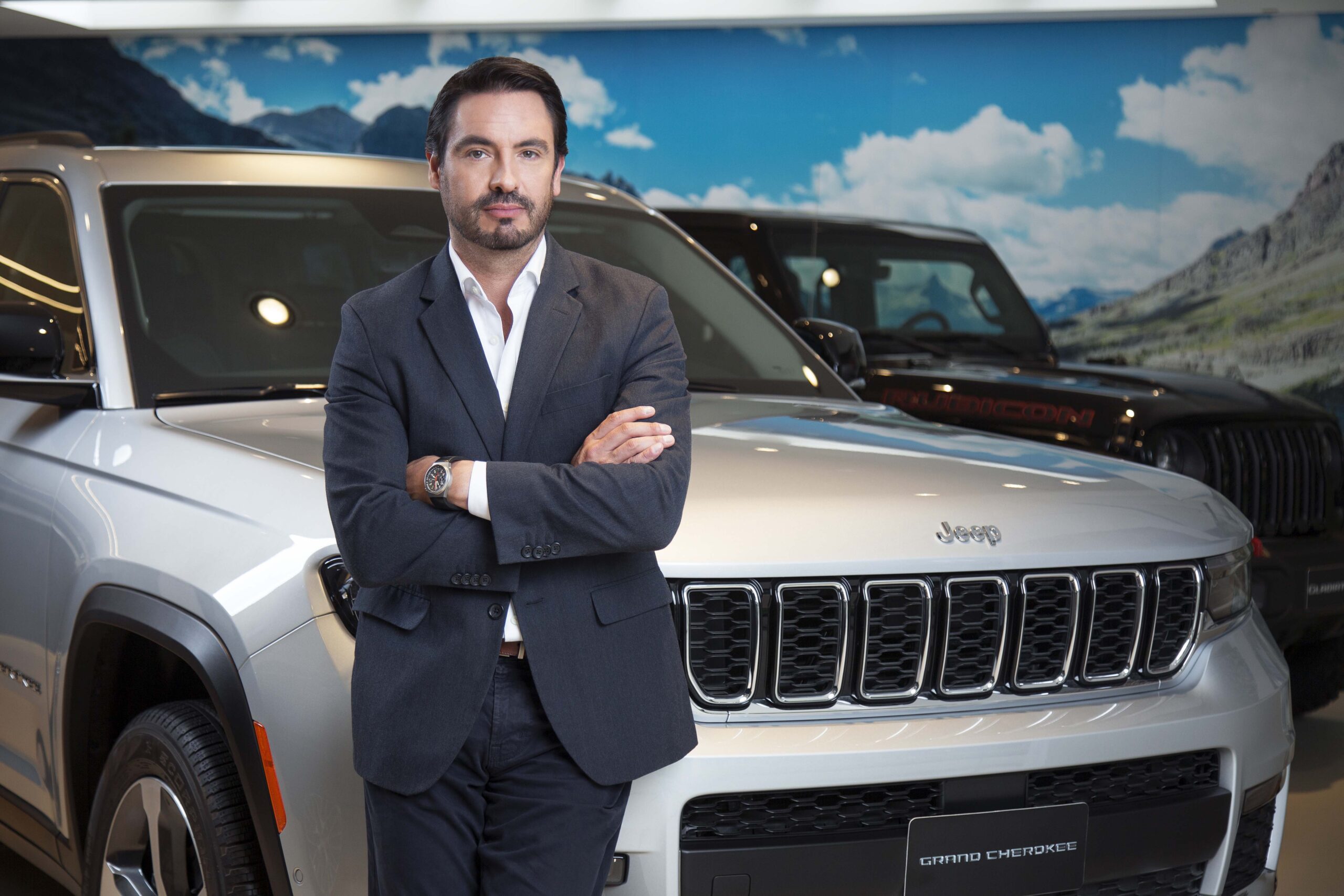 El nuevo director de marcas de Astara y Grupo Stellantis en Colombia, Mario Esteban Correa, apuesta por consolidar el ecosistema de movilidad moderno del grupo en el país.
