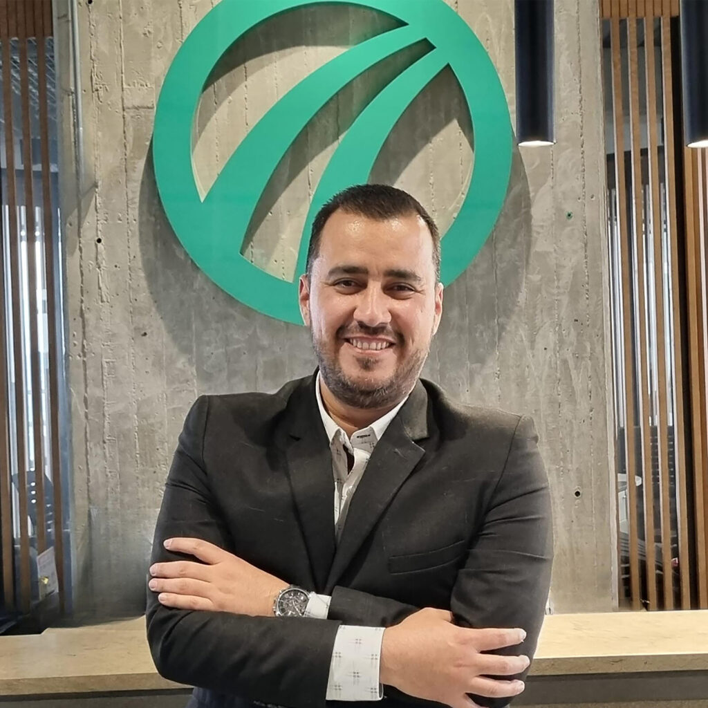 La firma comercializadora de llantas y especializada en reencauche, Automundial ofrece alternativas para el segmento económico de llantas para vehículos comerciales, comenta su gerente comercial, César Augusto García.