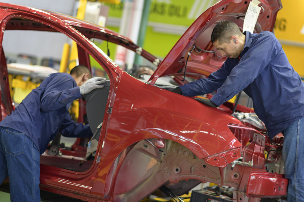 Renault ha realizado inversiones por más de 100 millones de dólares en su planta de Renault-Sofasa, para iniciar en próximos meses el ensamble del modelo Kwid en Colombia.
