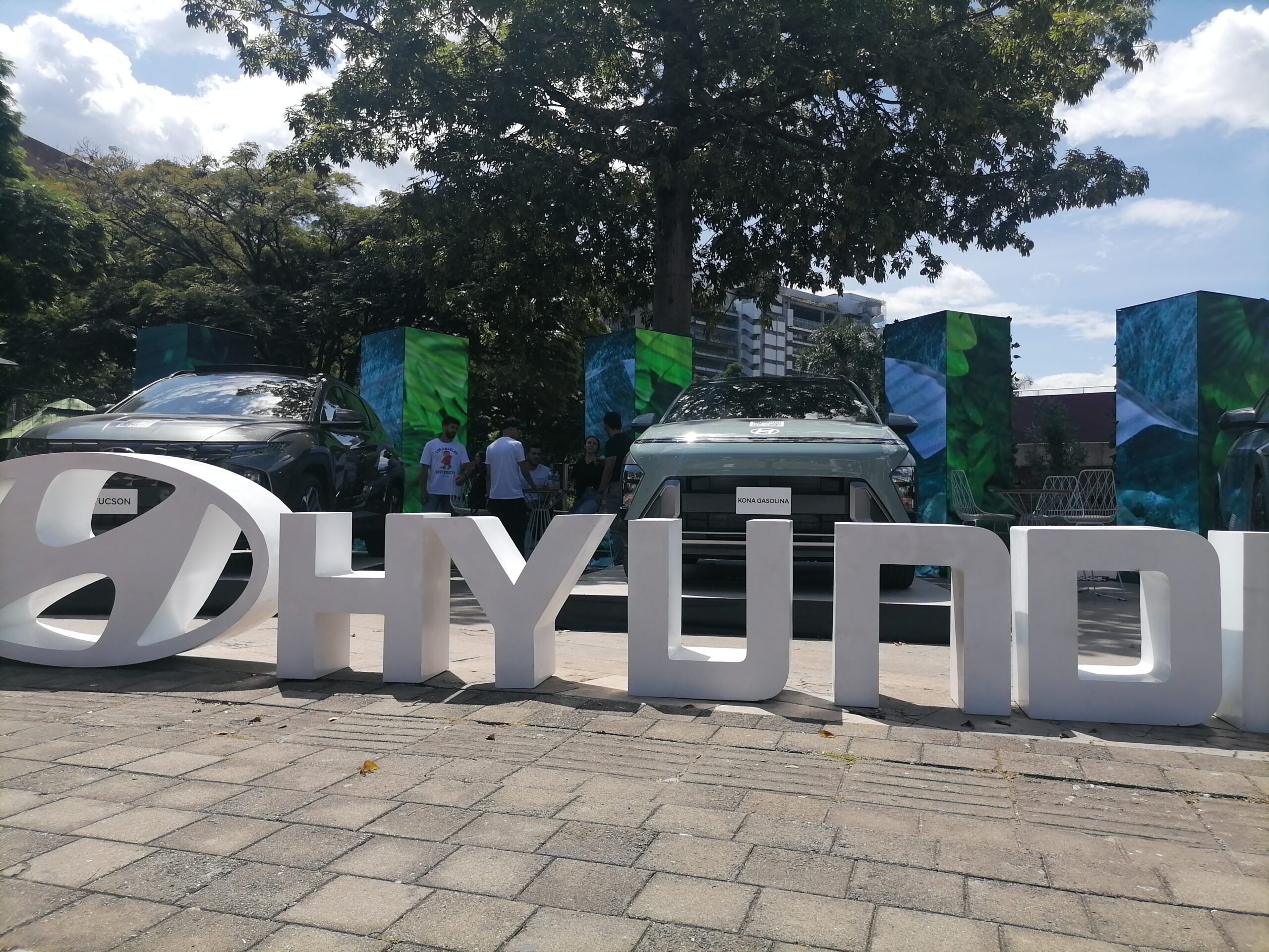 Hyundai Colombia apunta a afianzar su posición en la movilidad sostenible con modelos híbridos y eléctricos.