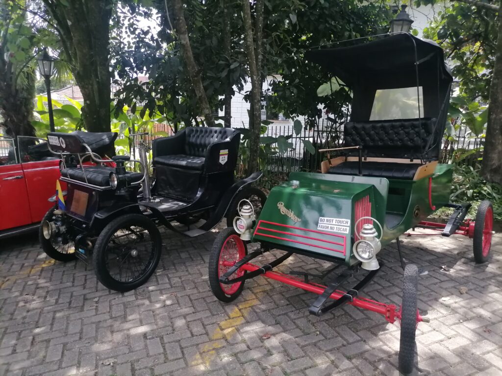 La historia de la industria automotriz se deja ver en el Desfile de Autos Clásicos y Antiguos en Medellín el próximo 10 de agosto