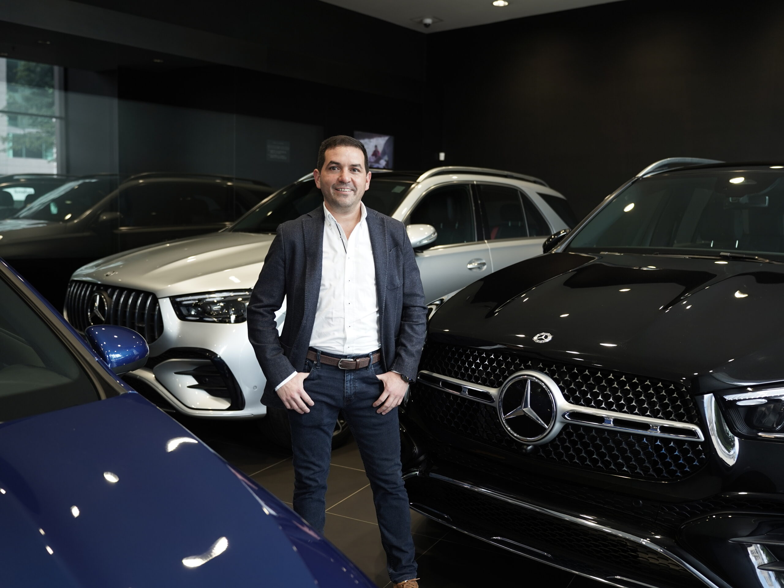 Mario Fernando Correa llevá más de una década trabajando con Mercedes Benz Colombia, y ahora asume la dirección de la marca en el país