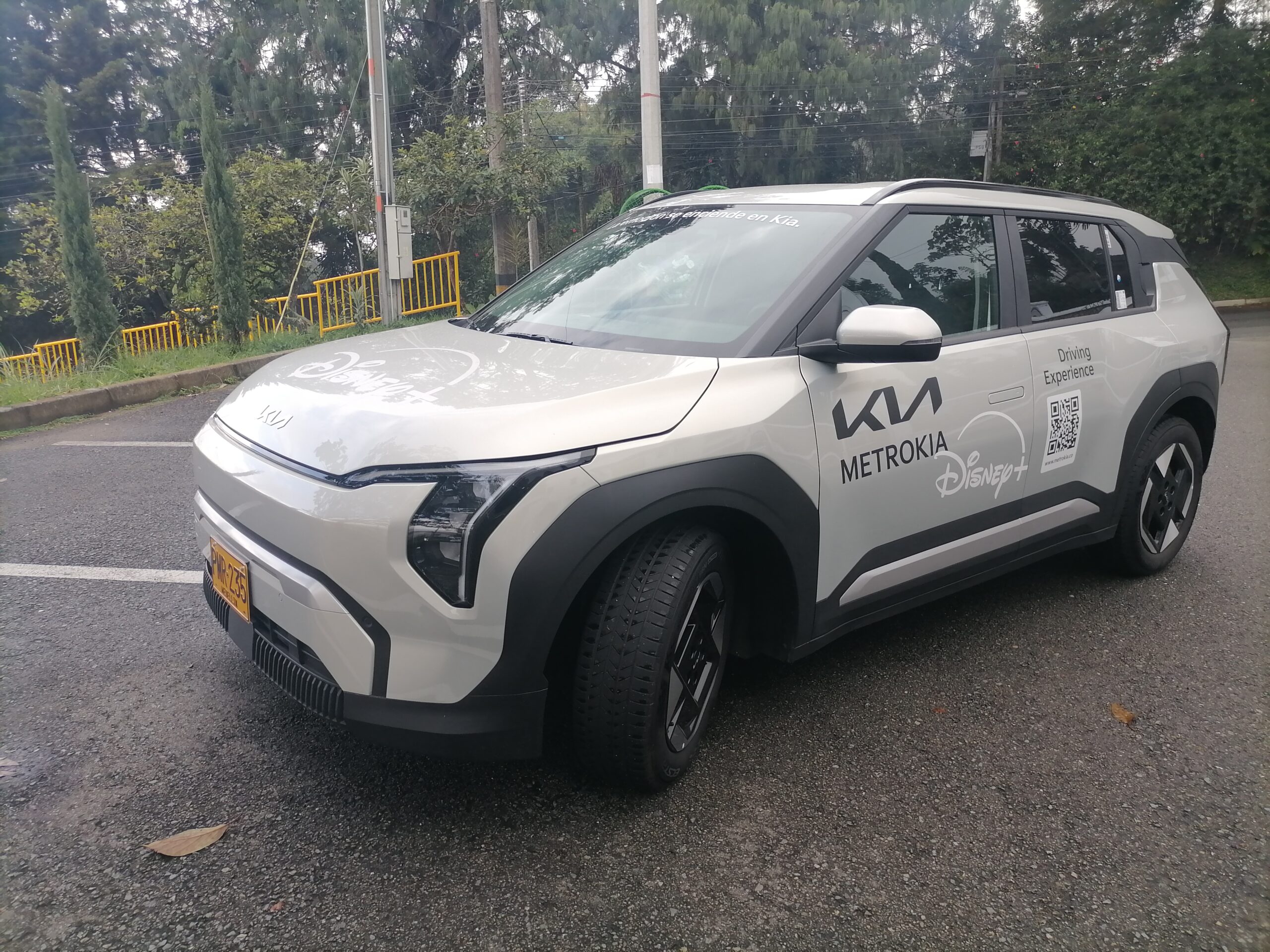Motorhublatam realizó prueba del SUV Kia EV3. Su desempeño y redimiento fueron óptimos como opción eléctrica de entrada en el segmento SUV mediano